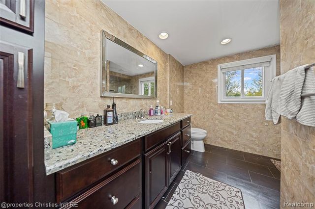 7178 Heather Heath, West Bloomfield, MI 48322