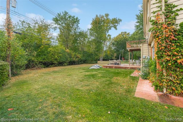 7178 Heather Heath, West Bloomfield, MI 48322