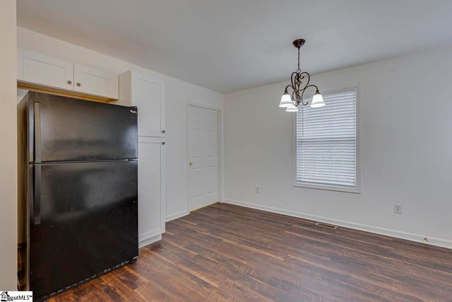 317 Seven Oaks Lane, Spartanburg, SC 29301