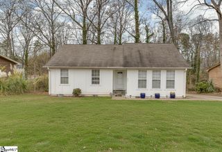 317 Seven Oaks Lane, Spartanburg, SC 29301