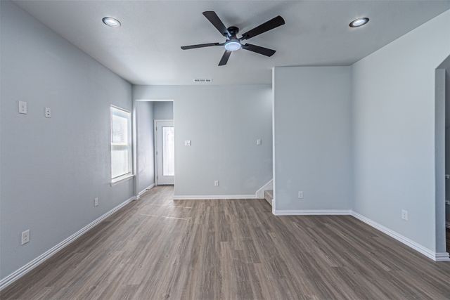 2419 Jeffries Street, Dallas, TX 75215