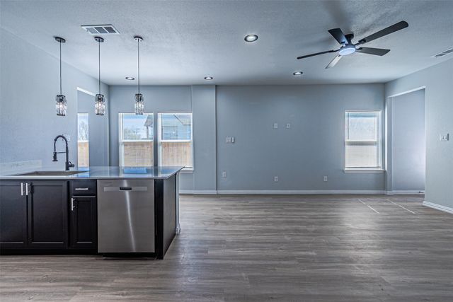 2419 Jeffries Street, Dallas, TX 75215