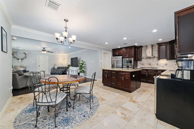 3815 April Lane, Houston, TX 77092