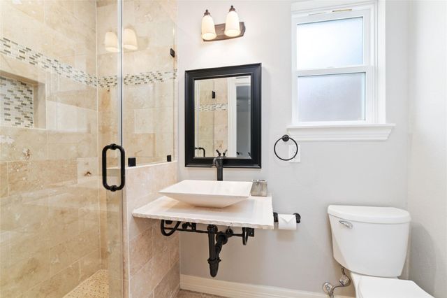 3815 April Lane, Houston, TX 77092