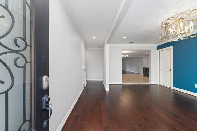 3815 April Lane, Houston, TX 77092