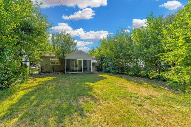727 S Fountain Ave, Wichita, KS 67218