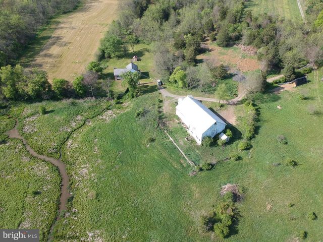 5432 POLKTOWN RD, Waynesboro, PA 17268