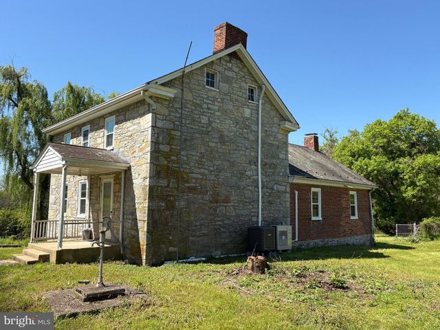 5432 POLKTOWN RD, Waynesboro, PA 17268