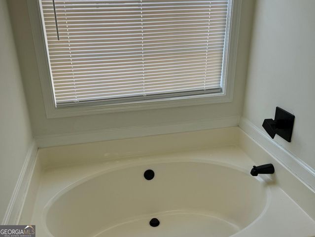 5471 Walnut Lane, Lithonia, GA 30038