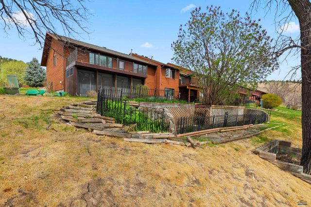 1055 DUFFER DR, Rapid City, SD 57702