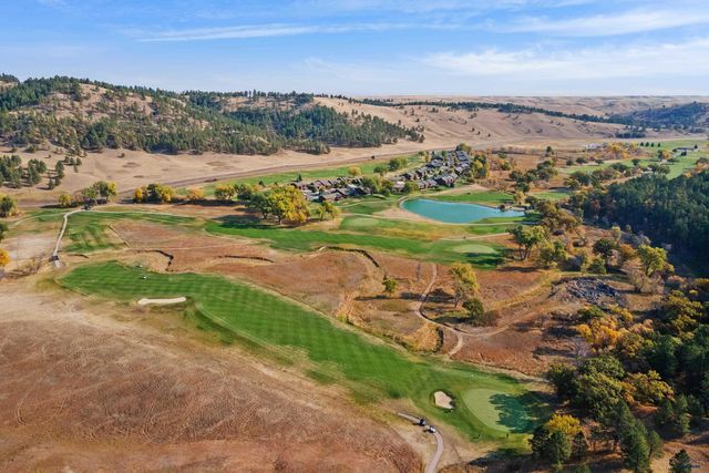 1055 DUFFER DR, Rapid City, SD 57702