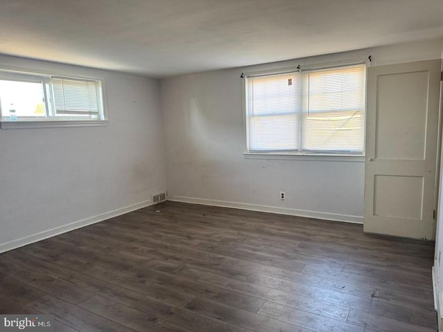 7736 GILBERT ST, Philadelphia, PA 19150