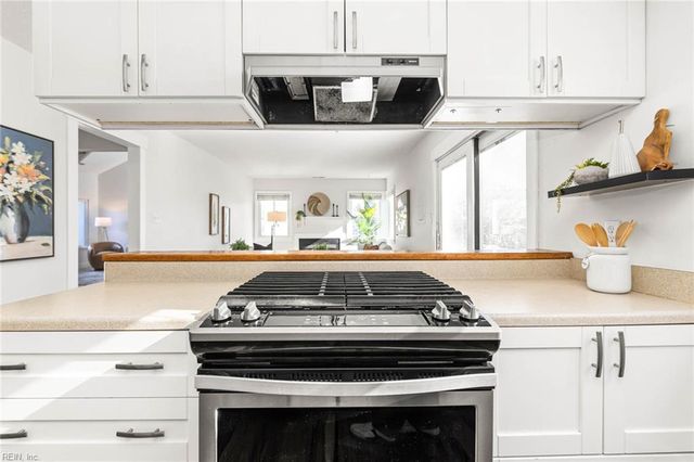 854 Crashaw ST, Virginia Beach, VA 23462