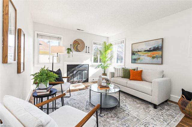 854 Crashaw ST, Virginia Beach, VA 23462