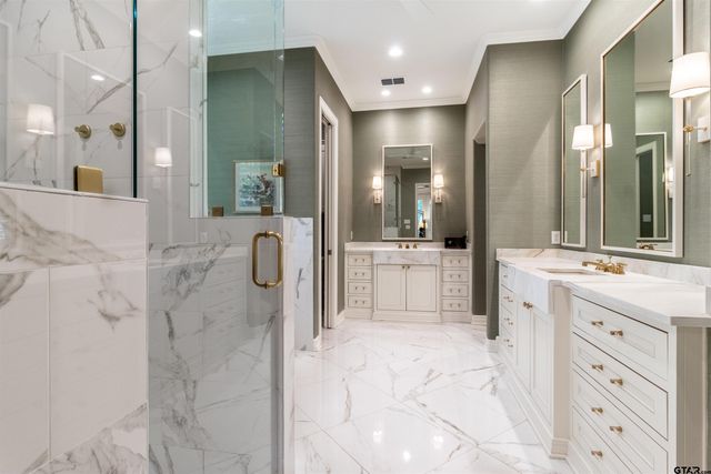 3640 River Oaks Court, Tyler, TX 75707
