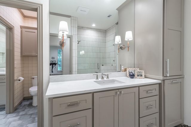 3640 River Oaks Court, Tyler, TX 75707