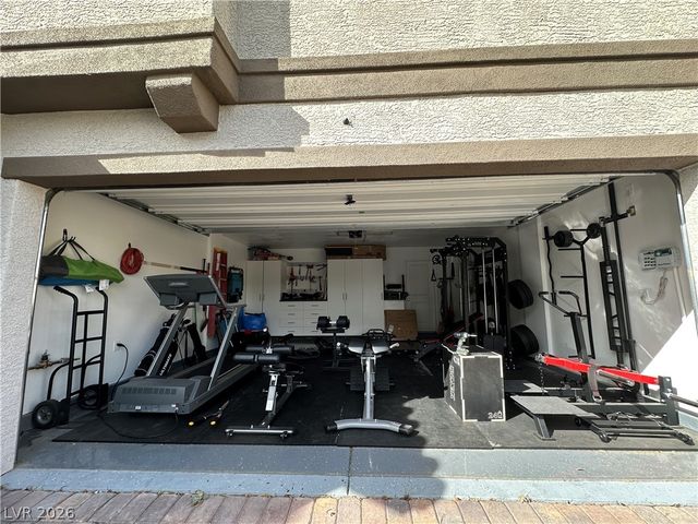 7758 Meng Court, Las Vegas, NV 89113