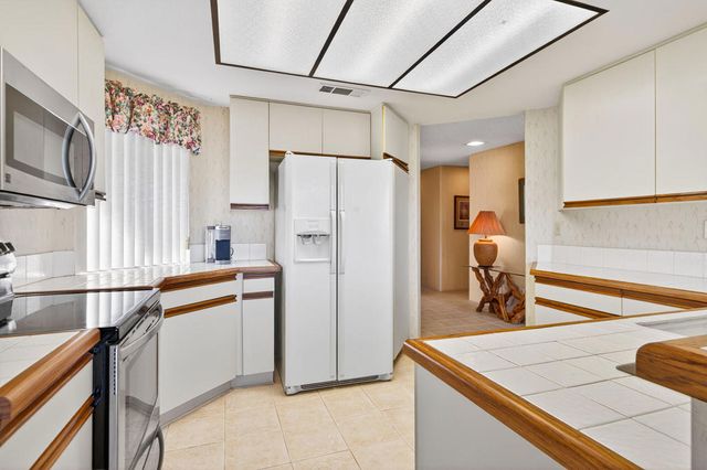 76654 Hollyhock Drive, Palm Desert, CA 92211