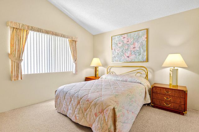 76654 Hollyhock Drive, Palm Desert, CA 92211