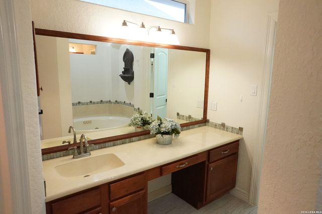 306 Harvest Garden, Boerne, TX 78006