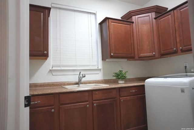 306 Harvest Garden, Boerne, TX 78006