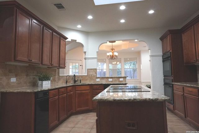 306 Harvest Garden, Boerne, TX 78006