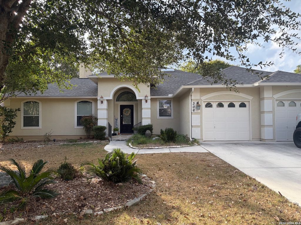306 Harvest Garden, Boerne, TX 78006
