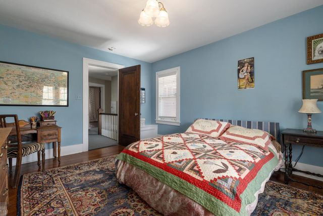 274 Kerby Road, Grosse Pointe Farms, MI 48236