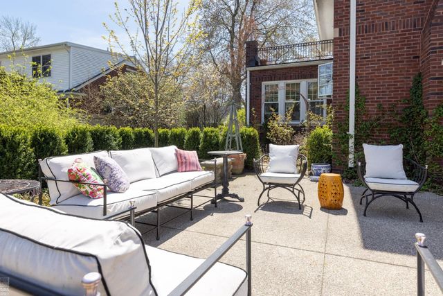 274 Kerby Road, Grosse Pointe Farms, MI 48236
