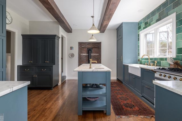 274 Kerby Road, Grosse Pointe Farms, MI 48236
