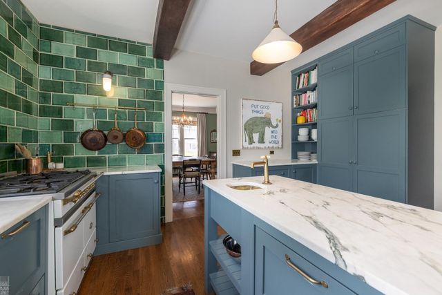 274 Kerby Road, Grosse Pointe Farms, MI 48236