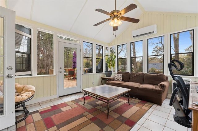 3492 Vista Heights Way SW, Lilburn, GA 30047