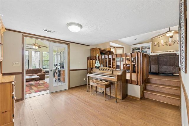 3492 Vista Heights Way SW, Lilburn, GA 30047