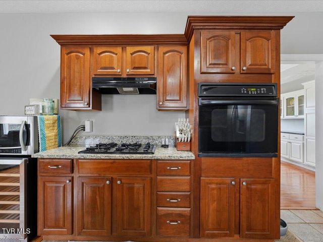 4028 Eagles View Court, Morristown, TN 37813