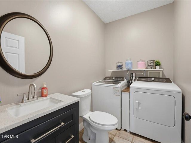 4028 Eagles View Court, Morristown, TN 37813