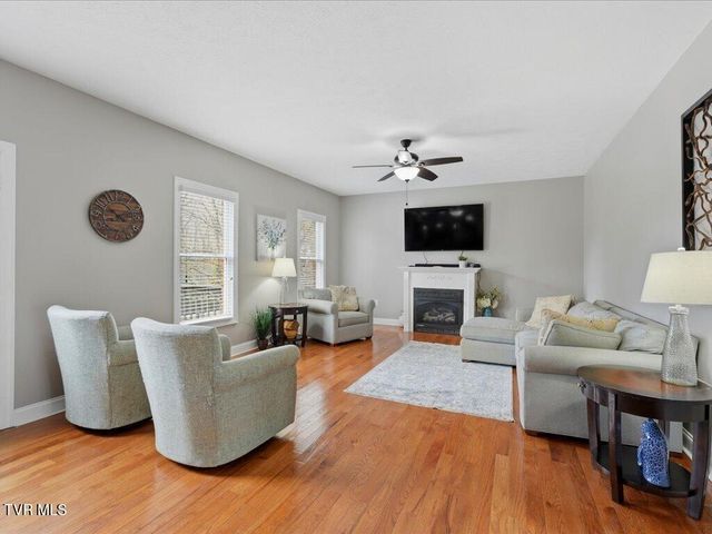 4028 Eagles View Court, Morristown, TN 37813
