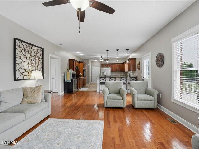 4028 Eagles View Court, Morristown, TN 37813