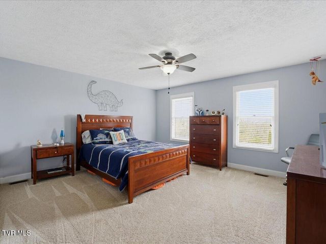 4028 Eagles View Court, Morristown, TN 37813
