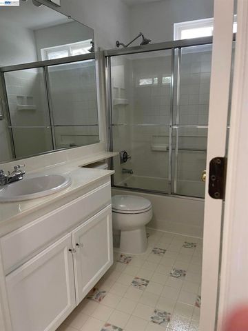 740 Sutter Creek Ln, San Ramon, CA 94583