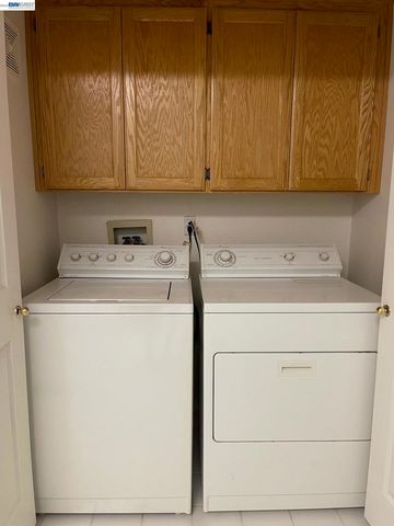 740 Sutter Creek Ln, San Ramon, CA 94583