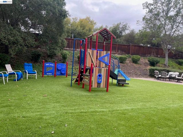 740 Sutter Creek Ln, San Ramon, CA 94583