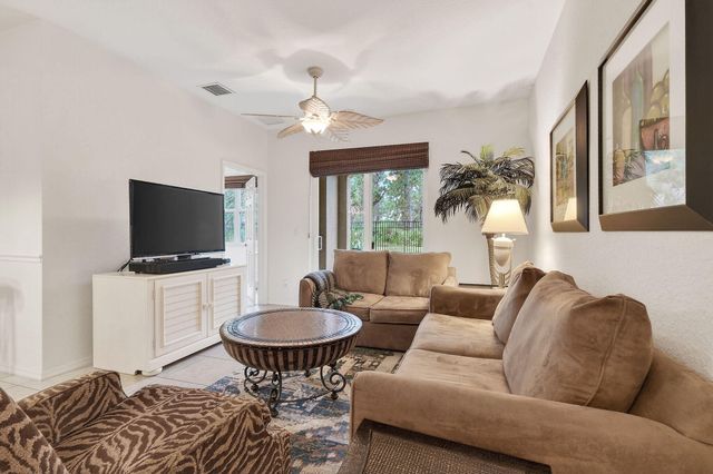 4891 Bonsai Circle 101, Palm Beach Gardens, FL 33418