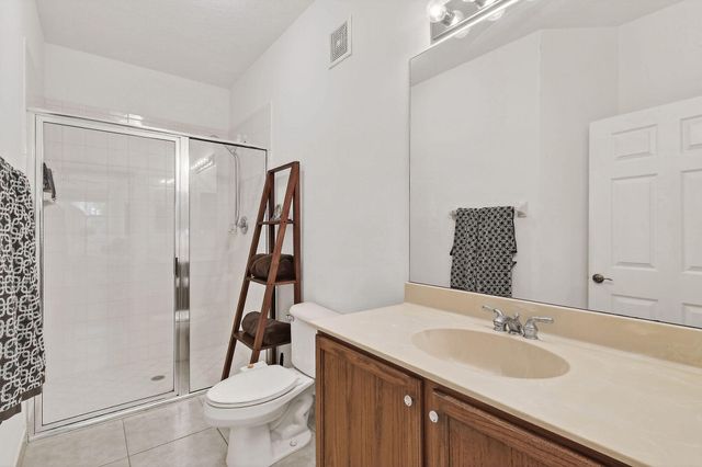 4891 Bonsai Circle 101, Palm Beach Gardens, FL 33418