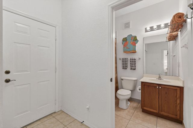 4891 Bonsai Circle 101, Palm Beach Gardens, FL 33418