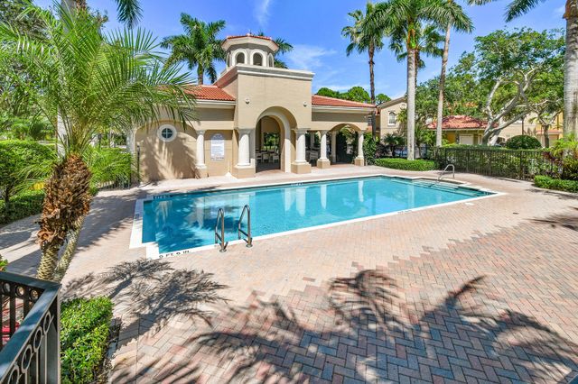 4891 Bonsai Circle 101, Palm Beach Gardens, FL 33418