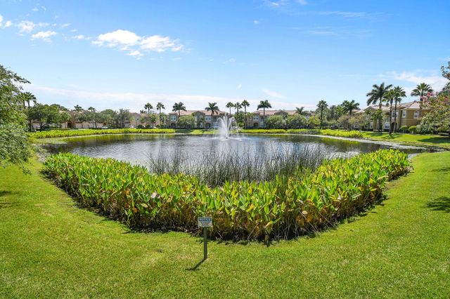 4891 Bonsai Circle 101, Palm Beach Gardens, FL 33418