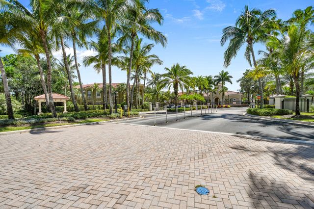 4891 Bonsai Circle 101, Palm Beach Gardens, FL 33418