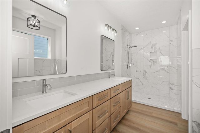 4233 W Tolliver Ct, Spokane, WA 99208