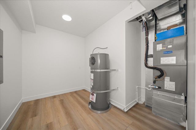 4233 W Tolliver Ct, Spokane, WA 99208