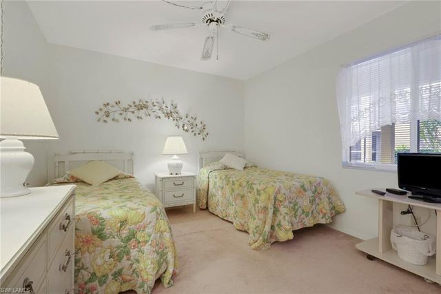 1025 Foxfire LN # 110, Naples, FL 34104